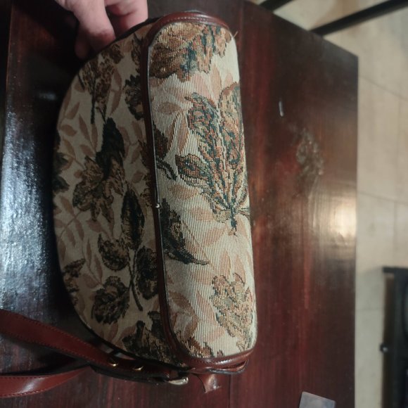 Gold Coast Clutch Purse Leaf Pattern - Picture 5 of 5